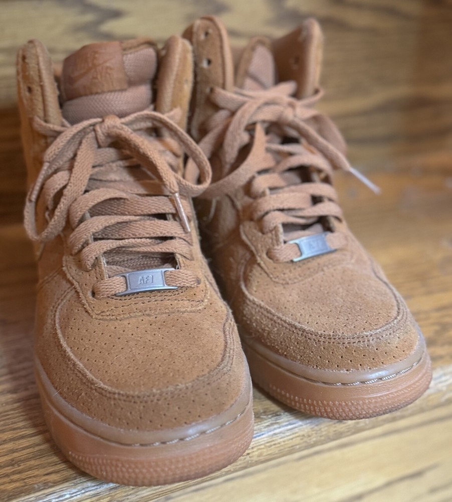 Size 6.5 – Nike Air Force 1 High Flax