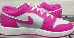 Big Kid’s Jordan 1 Low Fire Pink/Iris Whisper-White (GS) (FV8486 600) – 5.5, 5