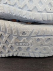 Crocs Swiftwater Sandals Youth Size J 1 Grey & Blue Kids Beach Water Shoes