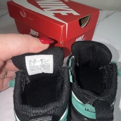 Nike Waffle One TD Green Black White Logo Unisex Kids Low Top Sneakers 5C
