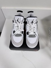 Air Jordan 4 Retro GS ‚Military Black‘ US Youth’s 5 / Good Condition