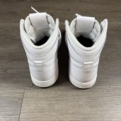 Air Jordan (GS) 1 Retro High OG „PERFORATED WHITE“ 2017 – Size 4Y – 575441 100