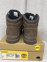 Timberland 6 inch Premium P & G Junior Boot #90934 Size 5 Brown Suede