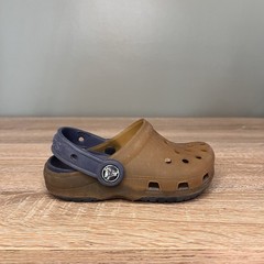 Crocs Kids Classic Clogs Translucent Brown Navy | Youth C8