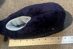 Kids Vineyard Vines Blue Whale Slippers Size XL Great Condition