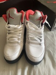 Air Jordan (GS) 5 Retro „FIRE RED“ 2020 – Size 7Y – 440888 102 (6076-4)
