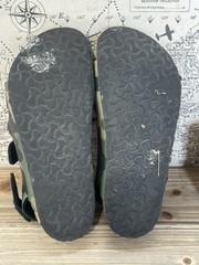 Birkenstock Camouflage Sandals Kids Size 2 Comfort
