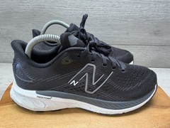 New Balance Fresh Foam X 860v13 Running Shoes Black. Kids 6.5. EU39