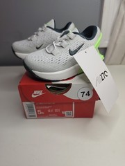Nike Air Max 270 GO Unisex Kids Low Top Lace-Up Sneakers Gray/Green/Blue 5C