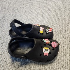 Black Crocs Classic Clogs with Nintendo Character Jibbitz Charms Size 11 Toddler