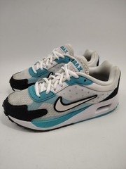 Nike Air Max Solo (GS) Trainers-White/Black/Platinum-US 1Y