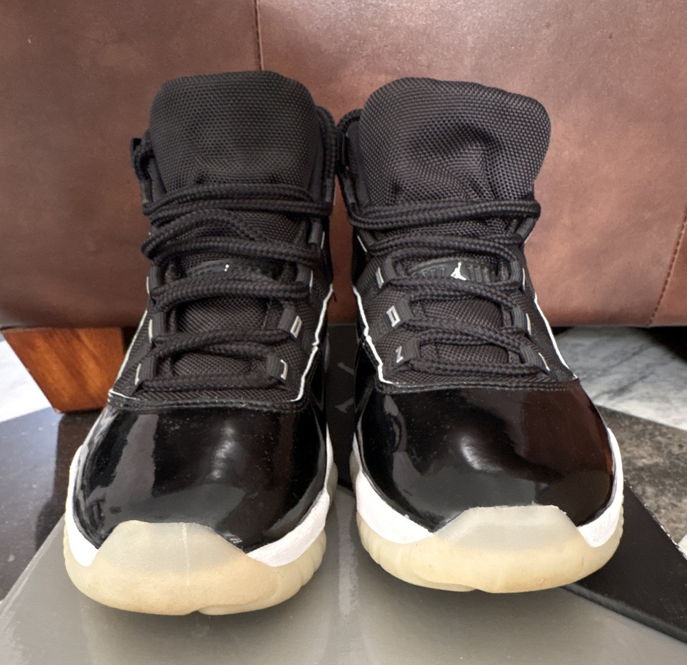 Jordan Air Jordan 11 Retro GS Black/White Patent Leather 8Y CT8012-011