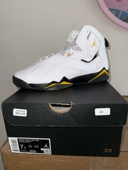 Jordan True Flight (GS) Mid Top Leather Sneakers White/Black/Yellow 7Y NIB