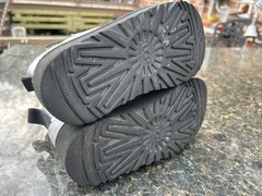 UGG Kids Sz 13 Neumel Platform Leather Chukka Boots Silver Metallic