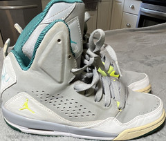 Jordan Flight High Top Athletic Shoes Gray White Yellow Teal US 7Y Unisex Kids