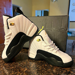 Jordan Air Jordan 12 Unisex Kids White/Black Leather Mid Top Lace-Up 7.5C