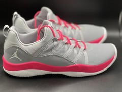 Sz 9Y Jordan Trainer Pro Mesh Low Top Sneakers Gray/Pink EU 42.5