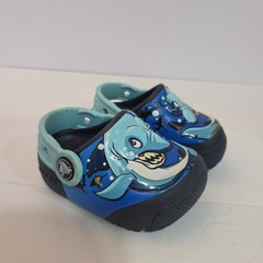 CROCS FUNLAB LED EYE LIGHTS Shark Blue SANDALS – Size: C4