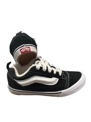 Vans Kids‘ Knu Skool Black/True White Skate Shoes