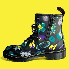 Dr. Martens Junior 1460 Sticker Print Boots Kids UK 3 US 4Y Black Side Zip EUC