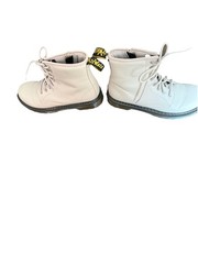 Dr. Martens Beige Leather Combat Boots Lace-Up Zipper kids Size 4