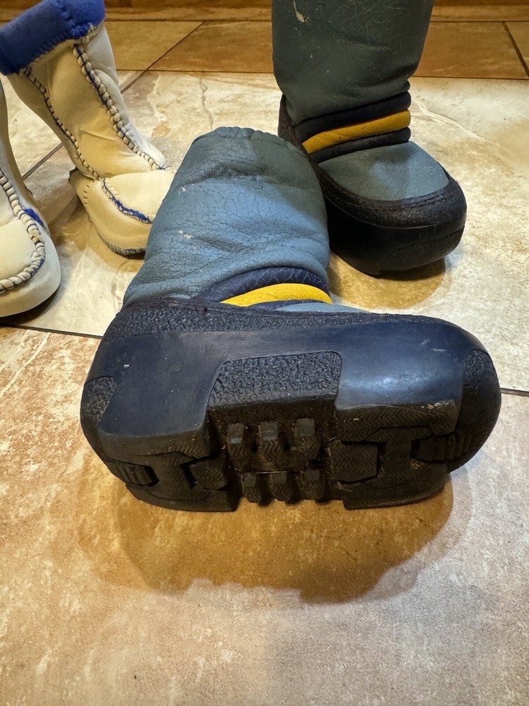 The Original Moon Boot 2001 (from the Movie) Kid’s Size 10-1 1 Vintage
