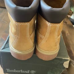 Juniors Timberland Premium 6″ WP Boot – Wheat Nubuck TB 012909 713 Size 4.5
