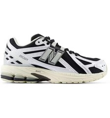 New Balance 1906R White/Black – New – Size 7 Kids – GC1906CI