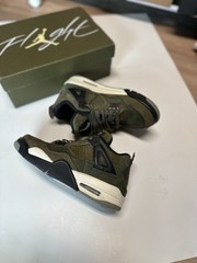 Jordan Air Jordan 4 Retro SE Craft GS Green Black White Suede Sneaker 7Y
