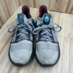 Adidas Star Wars x UltraBoost 19 Millenium Falcon Size 5 Youth Gray