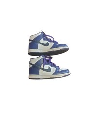 Nike Youth Dunk High. Size 1.5 Y Electro Purple/White