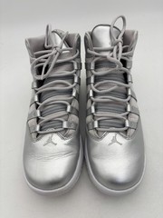 Jordan Max Aura SE Metallic Silver Grade School Kids Shoes AV5176 040 – SIZE 7Y