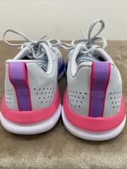 Under Armour Assert Cross Trainer, Sneakers, Size 5 Youth – Brand New
