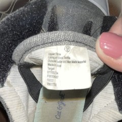Kids Size 9 Cat & Jack Unisex Gray/White Hook & Loop Low Top Sneakers