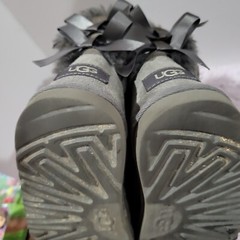 UGG Australia Bailey Bow II Gray Sheepskin Winter Boots Kids Youth S 1 See Pics
