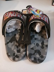 Marvel Logo Slide Kids Slip on Summer Swim Sandals Size L 2/3