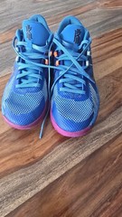 Size 3.5 (GS) – Nike Kyrie Flytrap 5 Mid Light Photo Blue Red Plum