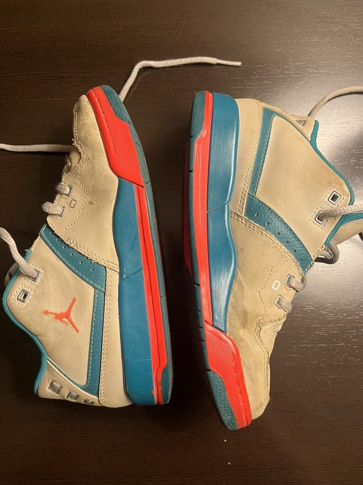 Youth Jordan Flight 23 GP Tan Blue Red SIZE 1Y USED