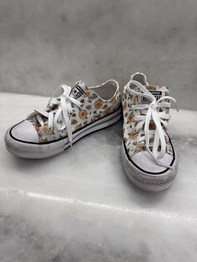 Converse Chuck Taylor All Star Floral Sunflower Low Top Sneakers Kids US 4