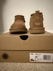 UGG Classic Ultra Mini Kids Bootie Chestnut Suede Shearling Lined Zipper Size 11