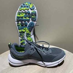 Under Armour UA BGS Assert 10 Youth Size 6Y Running Sneaker Athletic 3026182-102