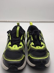 Nike Cosmic Runner Shoes Youth 5Y Black Running Sneakers HM4402-005 Damage