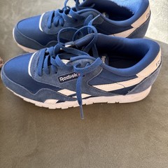 Reebok Classic 1Y3501 Blue/White- Size 4Y