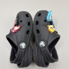 Crocs Iconic Comfort Black Clog Jibbitz Charm Sandal Unisex C6 Baby Shark,Minnie