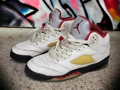 Nike Air Jordan 5 V Retro Fire Red White 440888-102 Youth Shoes 5.5Y or Womens 7