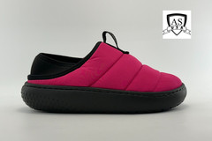 Crocs Classic Puff Moc J3 Pink / Black Slide On Shoes NEW