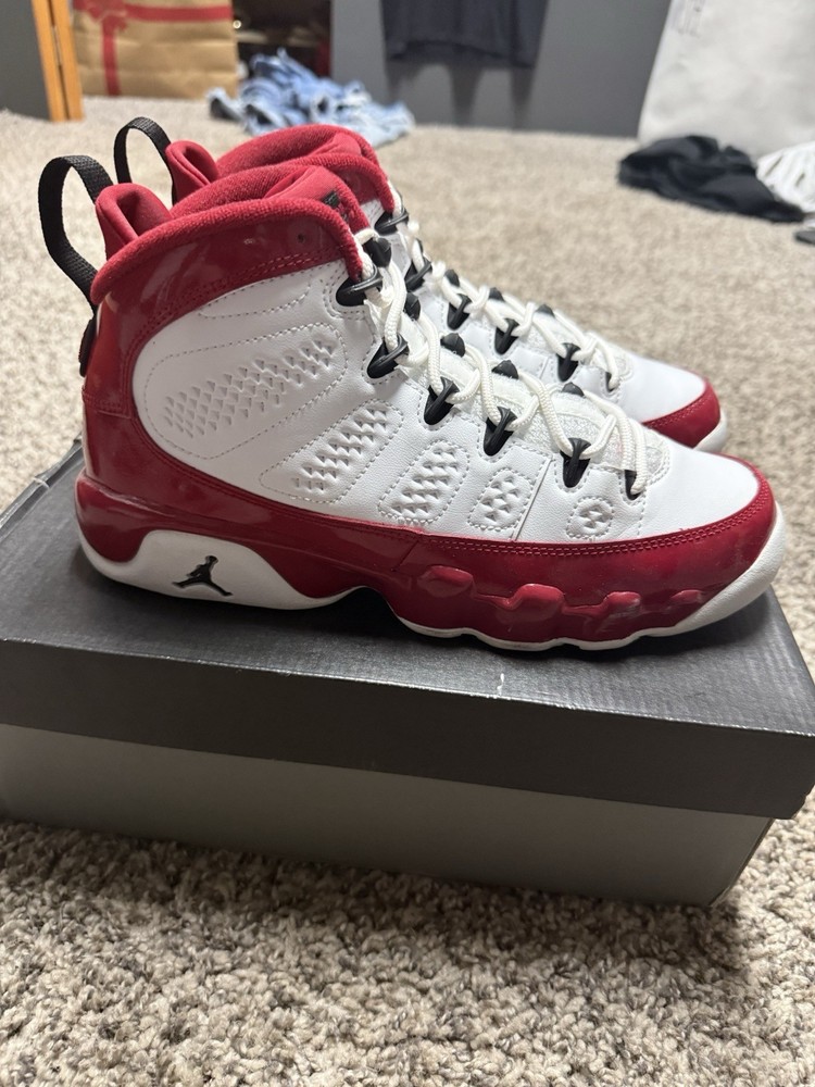 Air Jordan 9 Retro ‘Gym Red’ Size 6.5Y/8W