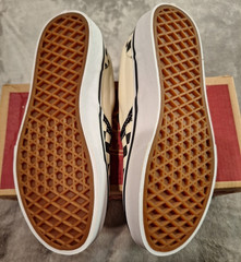 #1355 VANS Asher Checkerboard – classic slip on vn000zbueo1 Kids SIZE 3 NEW