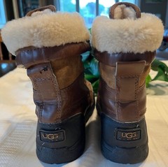 Uggs Boots Butte II Waterproof Boots Brown Childs Kids 1 1005582K Unisex