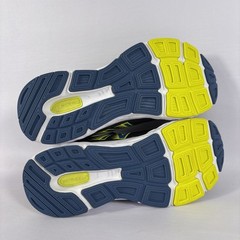 New Balance Bungee Boy’s Size 3 Medium Running Shoes Lace Up Slip On NEW